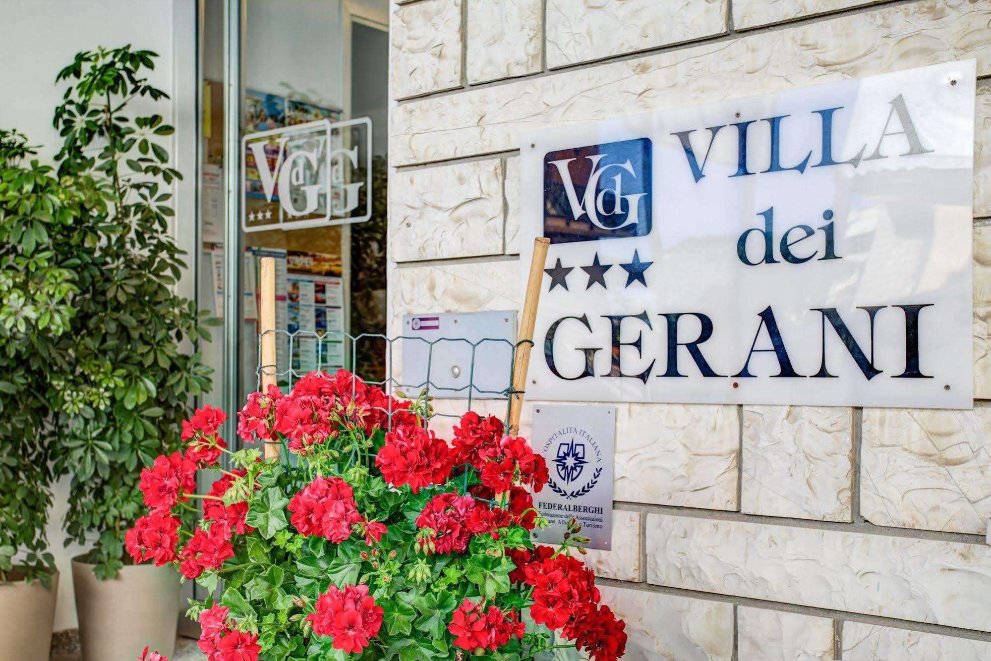 Hotel Villa Dei Gerani Rimini Exteriör bild